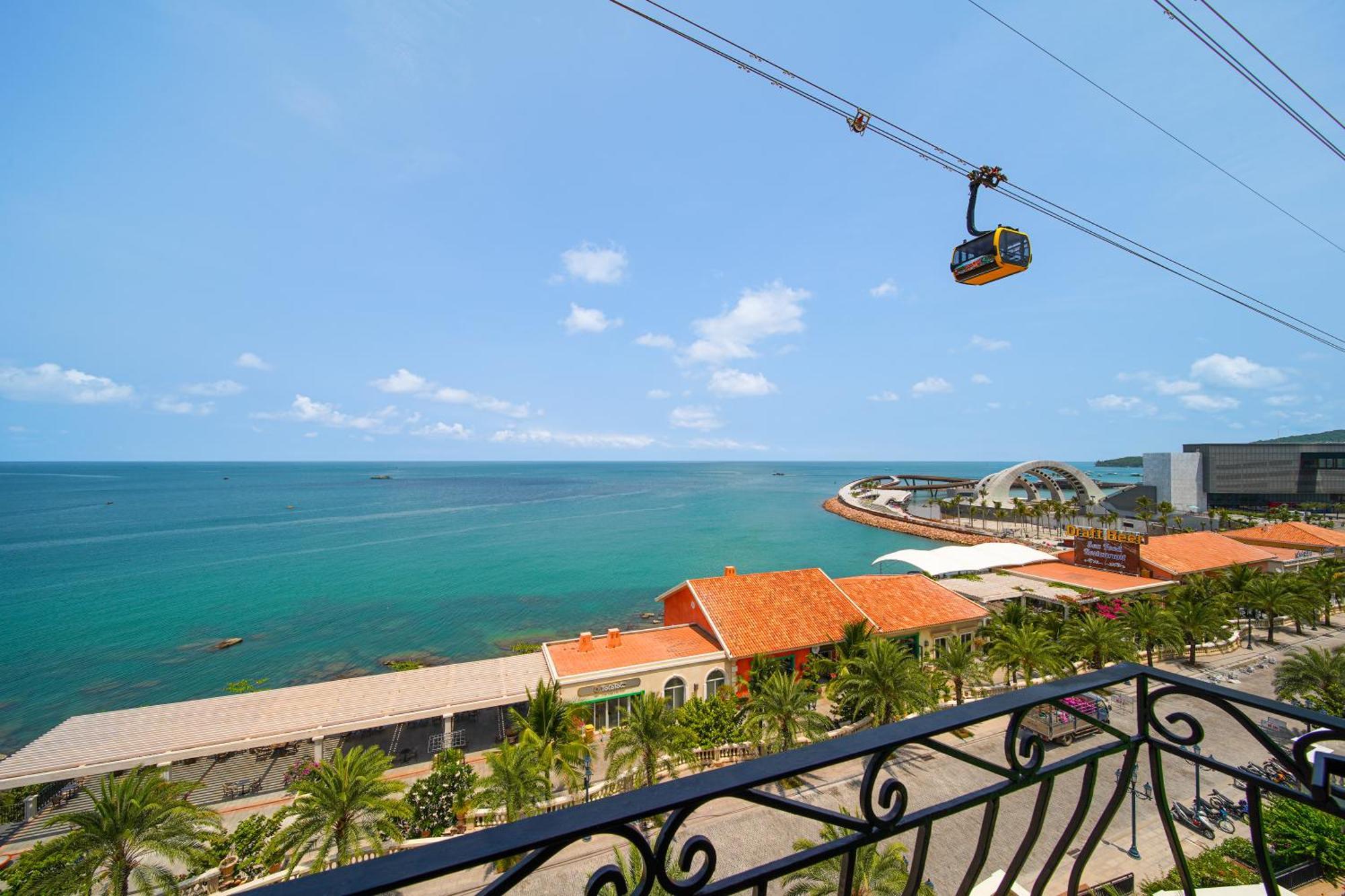 Roma Hotel Phu Quoc - Free Airport Shuttle & Sunset Town Tour Dış mekan fotoğraf